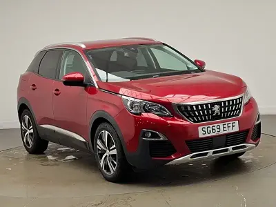 Used Peugeot 3008 Allure 131 HP (96 kW) 2019 Red SUV