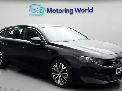 Begagnad Peugeot 508 SW Allure 296 HK (217 kW) 2020 Svart Kombi