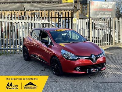 Used Renault Clio IV Dynamique 2014 Red Hatchback