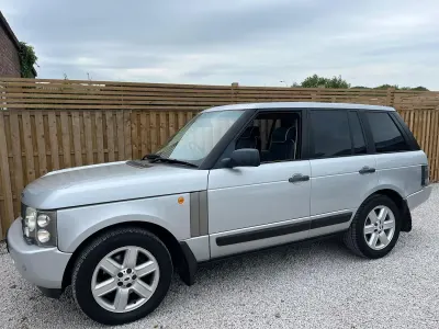 Used Land Rover Range Rover Vogue 2002 Silver SUV