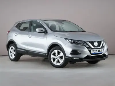 Used Nissan Qashqai Acenta Premium 158 HP (116 kW) 2021 Silver SUV