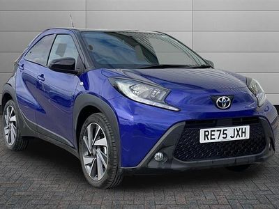 Used Toyota Aygo X 72 HP (52 kW) 2025 Juniper blue with black SUV