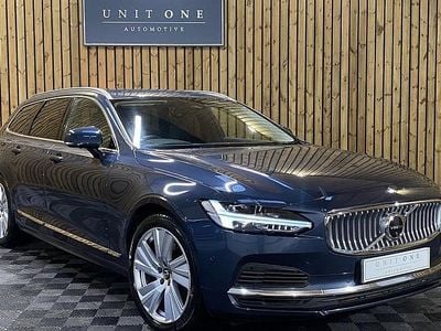 Blue Used 2022 Volvo V90 Plus Estate | £25,250 (Good price)