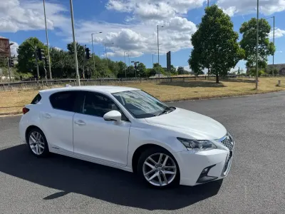 Used Lexus CT200h