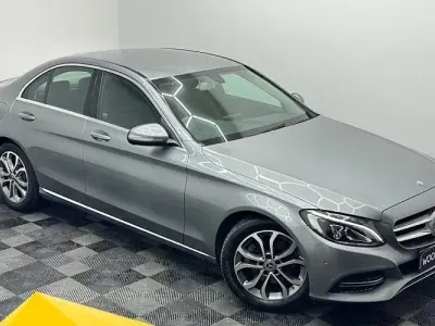 Usado Mercedes C200