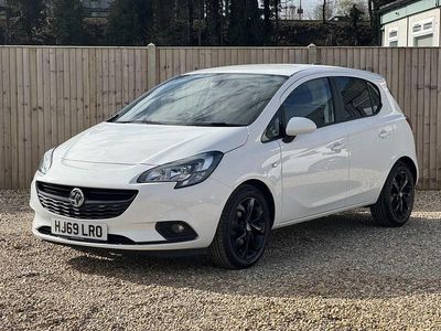 Used Vauxhall Corsa 75 HP (55 kW) 2019 White Hatchback