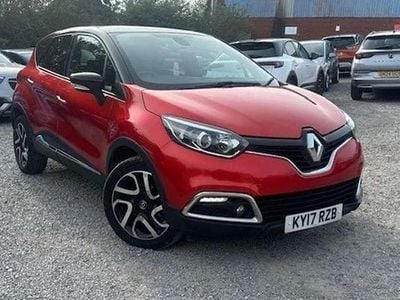 Used Renault Captur Dynamique 90 HP (66 kW) 2017 Red SUV