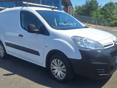 Used Citroën Berlingo 75 HP (55 kW) 2016 White MPV