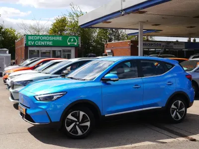 Used MG ZS SE 114 kW (156 HP) 2023 Blue SUV