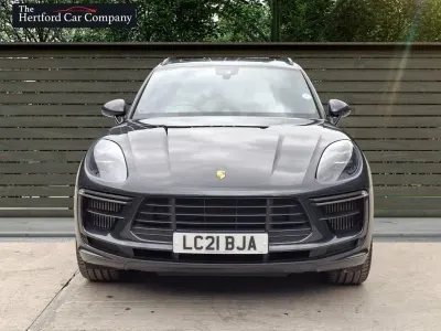 Usado Porsche Macan Turbo 440 HP (323 kW) 2021 Cinzento SUV