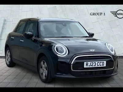 Used Mini Cooper Classic 136 HP (100 kW) 2023 Black Hatchback
