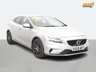 Used Volvo V40 R-Design 150 HP (110 kW) 2019 Silver Hatchback
