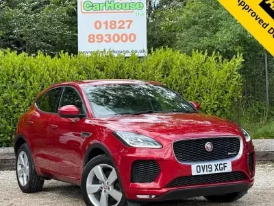 Usado Jaguar E-Pace R-Dynamic 179 HP (131 kW) 2019 Vermelho SUV
