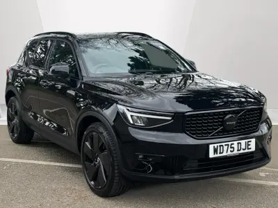 Usado Volvo XC40 Plus 163 CV (119 kW) 2025 SUV