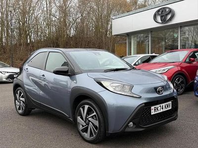 Used Toyota Aygo X 71 HP (52 kW) 2024 Grey SUV