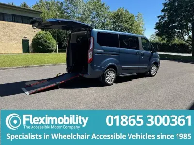Used Ford Tourneo Custom Titanium 2022 Blue Van