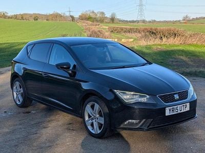 Used Seat Leon SE 110 HP (80 kW) 2015 Black Hatchback