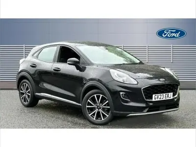 Używany Ford Puma Titanium 125 KM (91 kW) 2023 Czarny SUV
