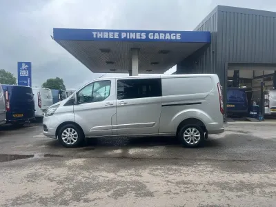 Used Ford Transit Custom Limited 130 HP (95 kW) 2021 Silver Van
