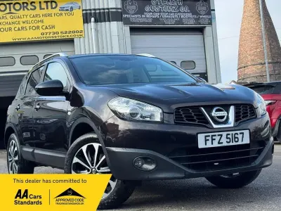 Begagnad Nissan Qashqai N-TEC 117 HK (86 kW) 2011 Svart SUV