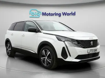 Second-hand Peugeot 5008 Allure+ 130 CP (95 kW) 2023 Alb SUV