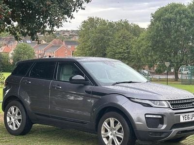 Used 2016 Land Rover Range Rover evoque SE Hatchback | £7,360 (Fair price)