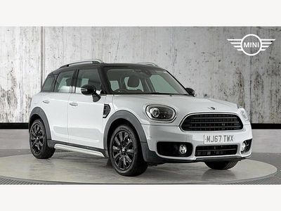 Used Mini Cooper 2017 White Hatchback