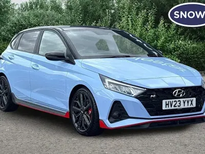 Käytetty Hyundai i20 204 HP (150 kW) 2023 Sininen Viistoperä