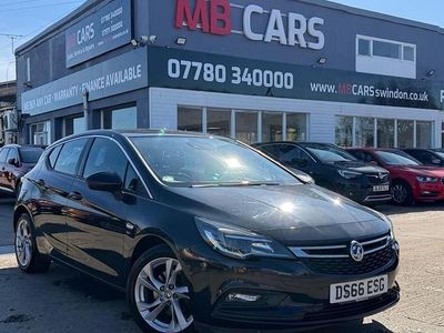 Used Vauxhall Astra SRi 110 HP (80 kW) 2017 Black Hatchback