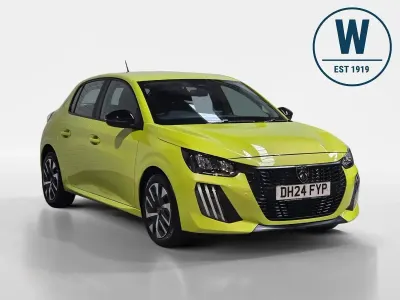 Used Peugeot 208 Active 75 HP (55 kW) 2024 Yellow Hatchback