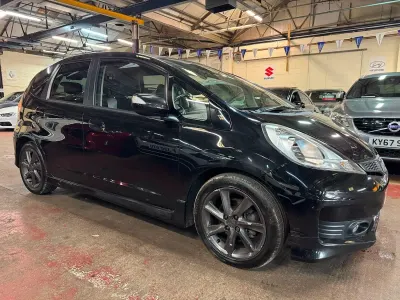 Used Honda Jazz SI 99 HP (72 kW) 2013 Black Hatchback