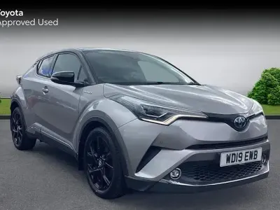 Second-hand Toyota C-HR 122 CP (89 kW) 2019 Argintiu SUV