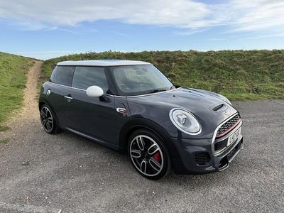 Used Mini John Cooper Works Hatch 231 HP (169 kW) 2017 Grey Hatchback