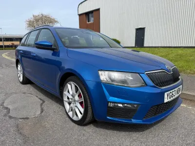 Usado Skoda Octavia vRS 180 CV (132 kW) 2013 Azul Familiar