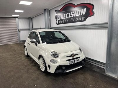Used Abarth 595 Turismo 165 HP (121 kW) 2016 White Hatchback