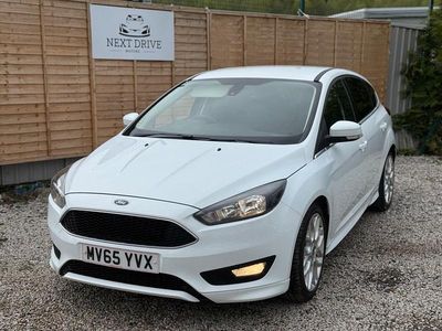 Used Ford Focus Zetec 2015 White Hatchback