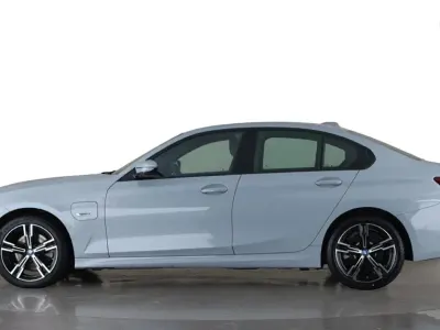 Used BMW 330e