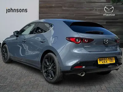 Begagnad Mazda 3 Inclusive 183 HK (134 kW) 2022 Grå Halvkombi