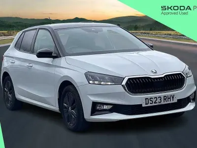 Used Skoda 110 R Colour Edition 81 HP (59 kW) 2023 Moon white metallic body / black magic pearl effect roof Hatchback