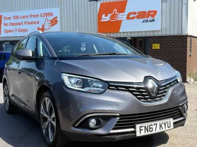 Usado Renault Grand Scénic IV Dynamique 110 HP (80 kW) 2017 Cinzento Monovolume