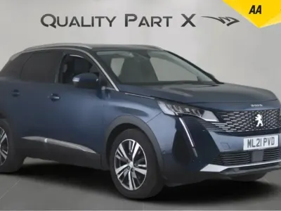 Używany Peugeot 3008 Allure Premium 131 KM (96 kW) 2021 Niebieski SUV