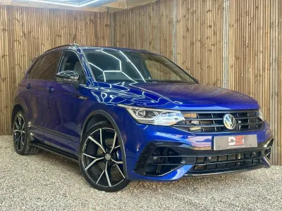 Używany VW Tiguan R 320 KM (235 kW) 2021 Niebieski SUV