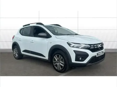 Used Dacia Sandero Expression 90 HP (66 kW) 2023 White SUV