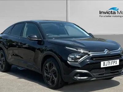 Used Citroën C4 110 HP (80 kW) 2022 Black Hatchback