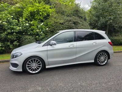 Used Mercedes B180 AMG Line Premium 122 HP (89 kW) 2016 Silver Hatchback