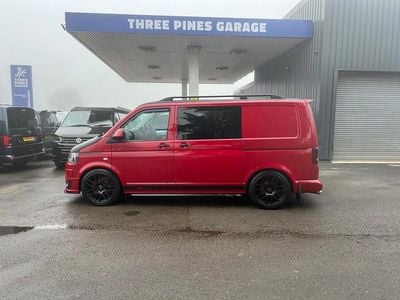 Used VW Transporter 140 HP (102 kW) 2010 Red Van