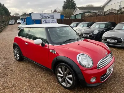 Usado Mini Cooper Hatch 2012 Vermelho Citadino