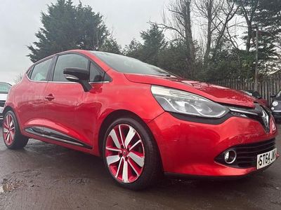 Red Used 2014 Renault Clio IV Dynamique Hatchback | £4,795 (Fair price)
