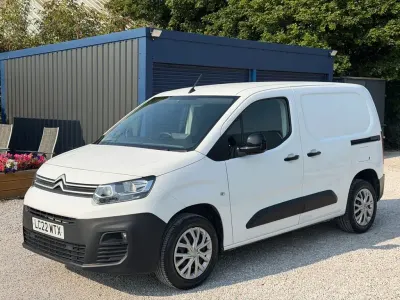 Used Citroën Berlingo 100 HP (73 kW) 2022 White MPV