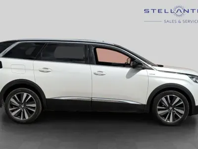 Used Peugeot 5008 Premium 129 HP (94 kW) 2020 White SUV